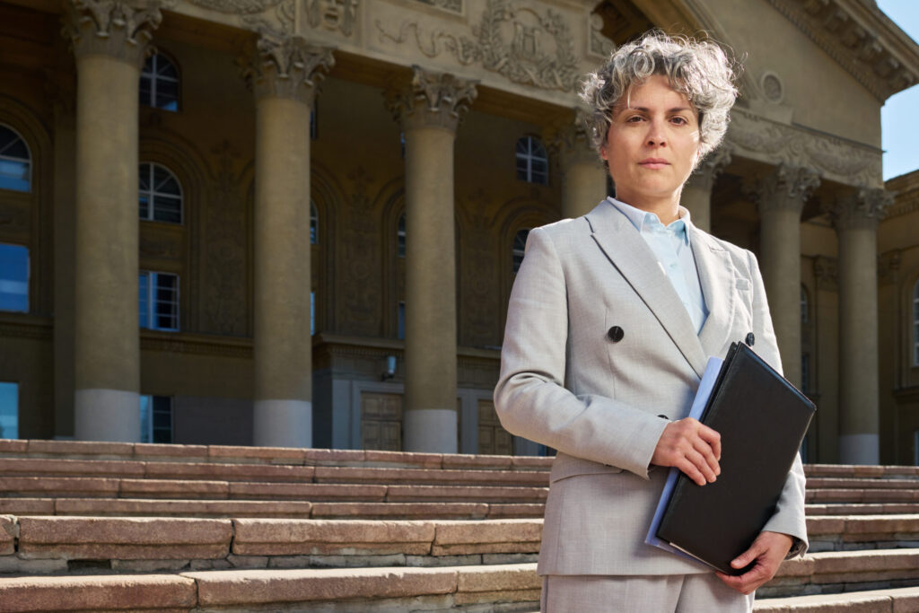 avocat pour naturalisation : avocat des droits des étrangers